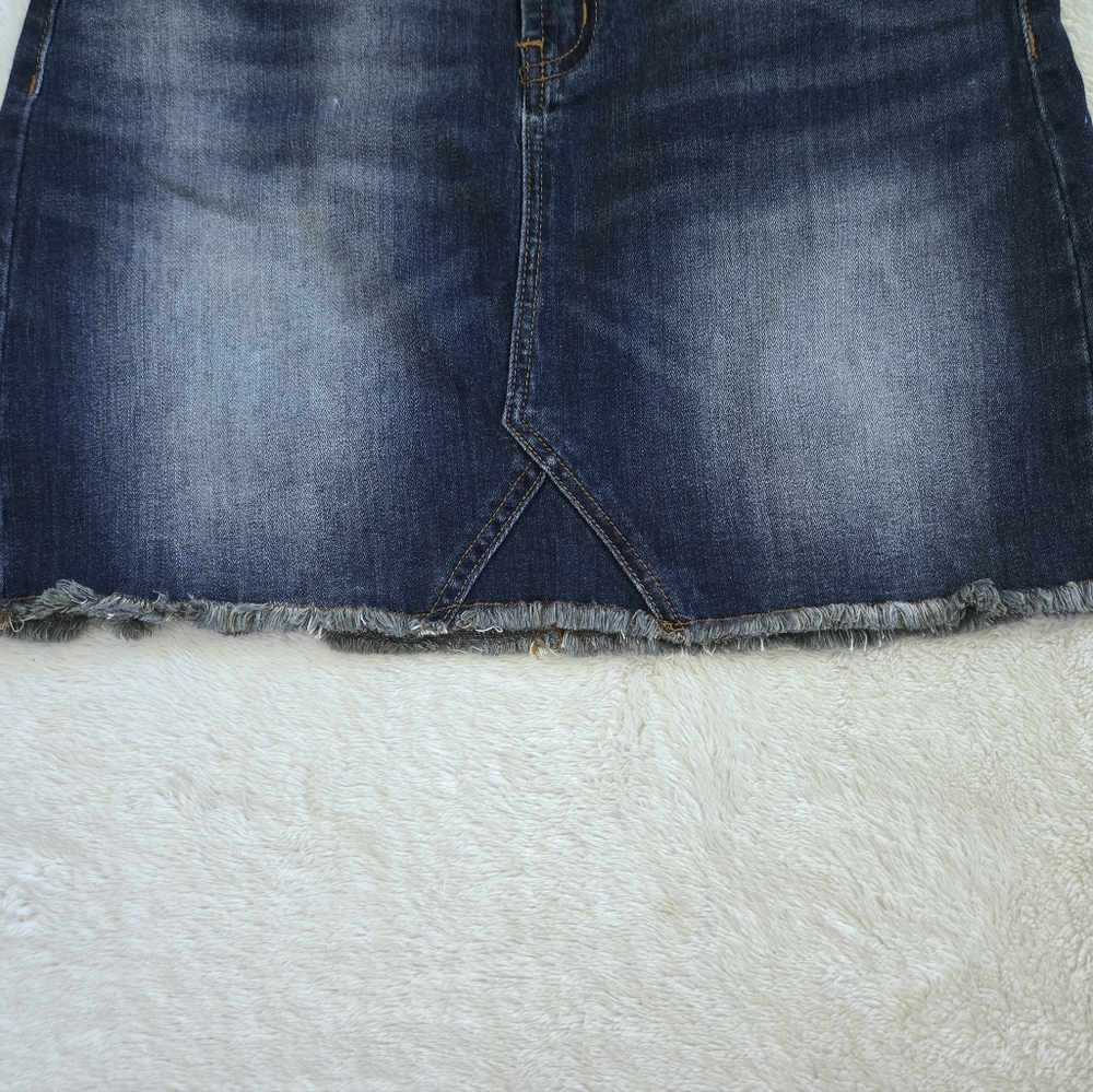 ✨️HP✨️ Indigo Rein🌧 Dark Wash Mini Skirt - NWT - Picture 9 of 12
